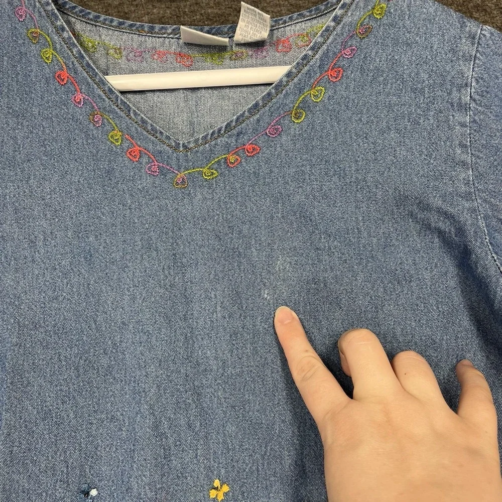 Bleu Bayou Denim Jean Blouse Shirt Womens S Embroidered Floral Cottagecore Y2K - Picture 9 of 16